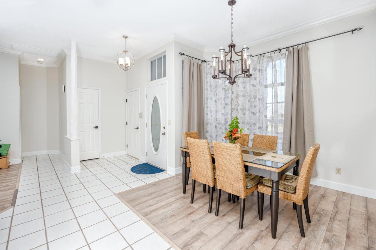 Palm Harbor Paradise - Lovely Home With Pool & Hot Tub Esterno foto
